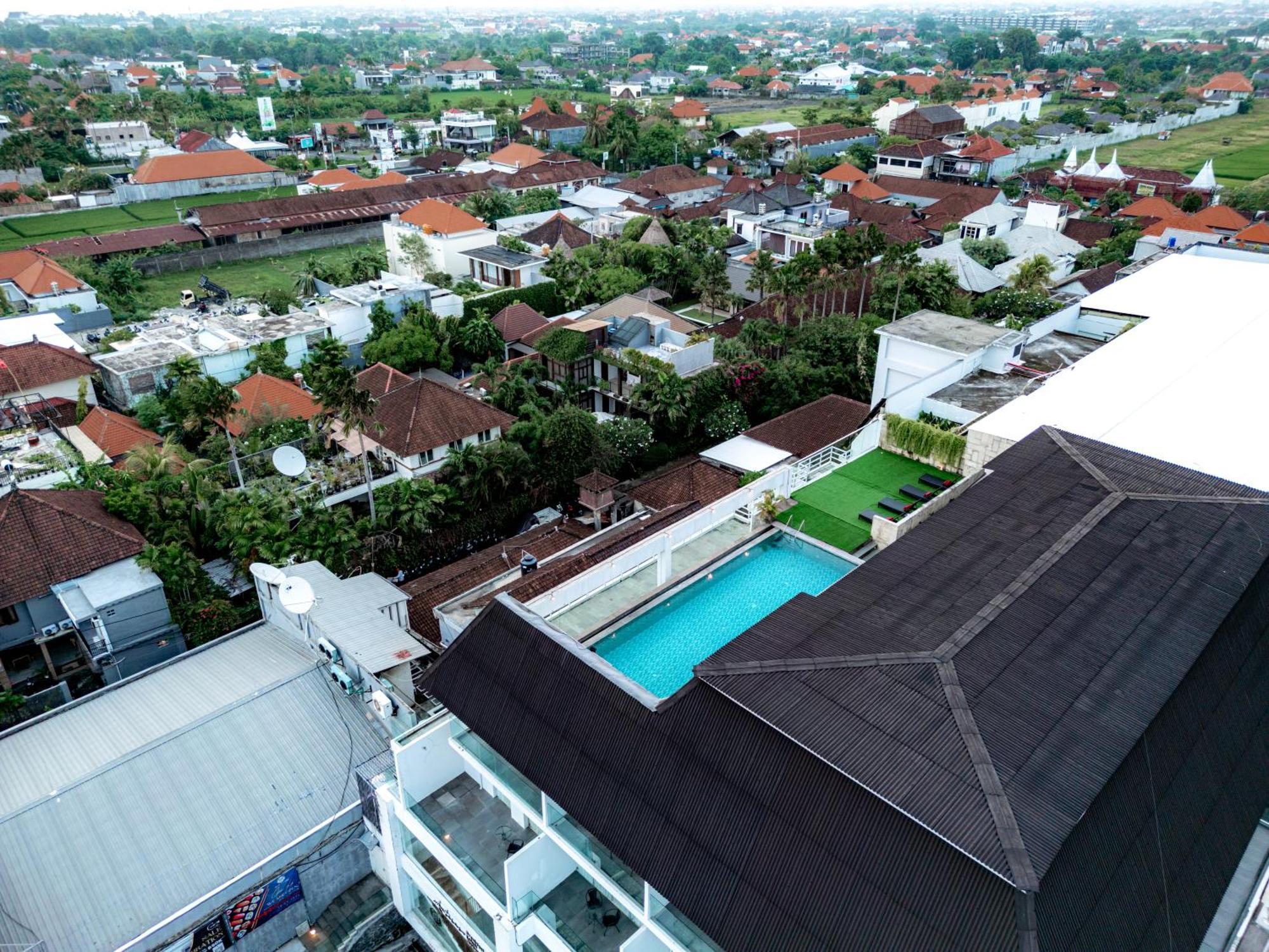 The Capital Hotel And Resort Seminyak Exteriör bild