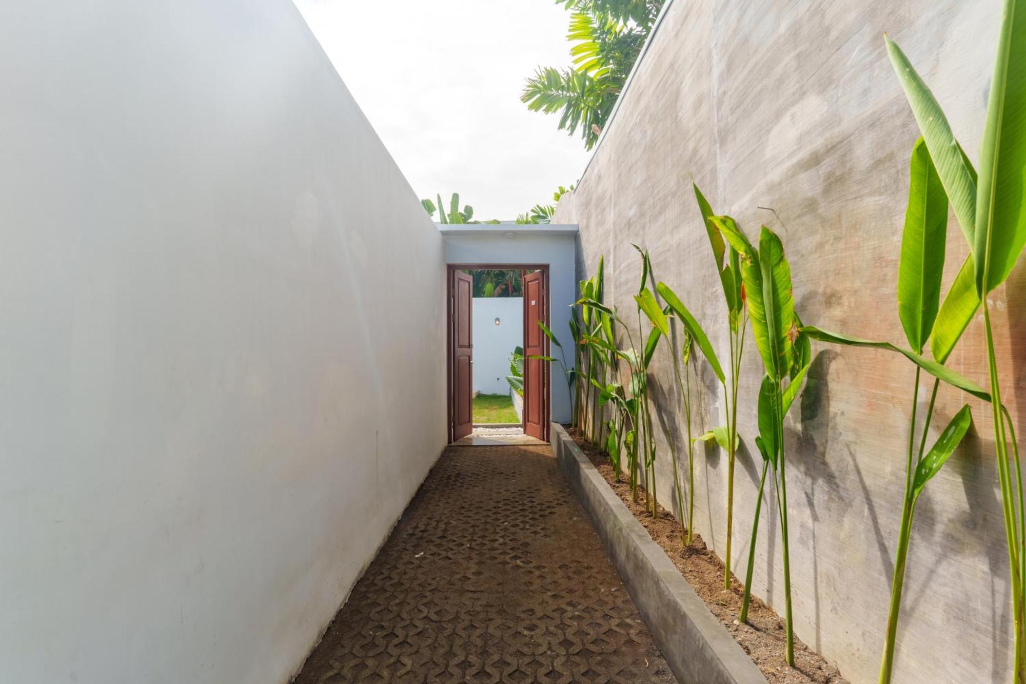The Capital Hotel And Resort Seminyak Exteriör bild