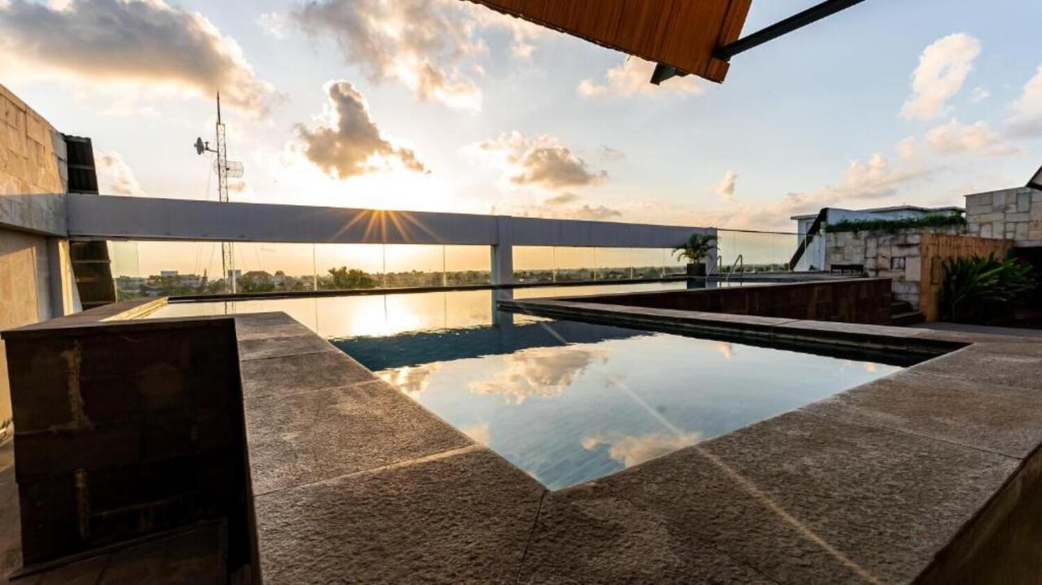 The Capital Hotel And Resort Seminyak Exteriör bild